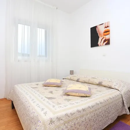 Apartamento By The Sea - 16210
