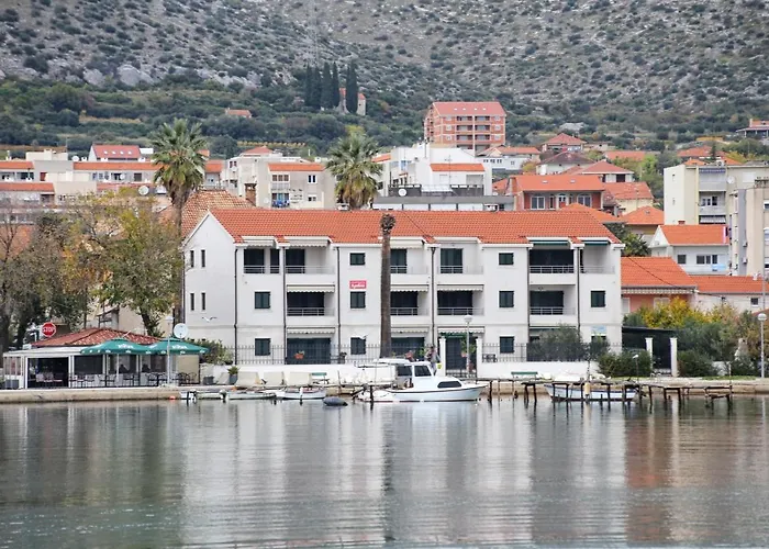 By The Sea - 16210 Trogir