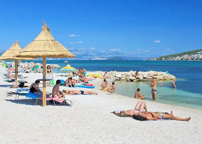 By The Sea - 16210 Appartement *